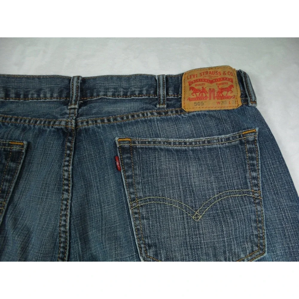 Levis 505 Mens Jeans 38 x 32 Blue Denim Straight Leg Regular Fit Mid Rise